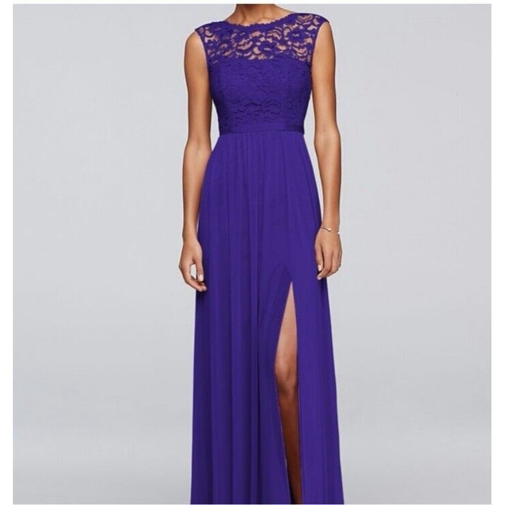 David’s Bridal Bridesmaid Dress Cameo F19328 size 4